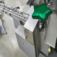Machine d'emballage de confiseries en feuille d'aluminium en forme d'étoile 3D, monobloc, entièrement automatisée, à fonctionnement rapide, sur mesure