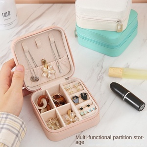 Boîte de rangement portable pour bijoux, organiseur de voyage, étui à bijoux en cuir PU, rangement pour boucles d'oreilles, colliers, bagues, présentoir à bijoux - Product Image 4