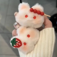 Épingle à cheveux lapin en peluche fraise cerise enrobée de sucre, pince moelleuse mignonne pour filles, idéale pour l'automne et l'hiver, garnie de coton PP, 0-10cm