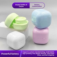 Nouveau style de pot à crème carré en plastique Macaron 20g/30g/50g, options d'impression multiples, échantillon de crème pour le visage, emballage cosmétique vide