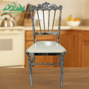 Silla <span class=keywords><strong>de</strong></span> Banquete Napoleón Dorada <span class=keywords><strong>de</strong></span> Lujo, Silla <span class=keywords><strong>de</strong></span> Boda <span class=keywords><strong>de</strong></span> Metal <span class=keywords><strong>y</strong></span> Bambú con Respaldo <span class=keywords><strong>de</strong></span> Corona para Eventos <span class=keywords><strong>de</strong></span> Hotel - Product Image 5
