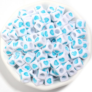 Tapis d'égouttement de couleur de perles d'amour carrées conçues à la mode pour la fabrication de bijoux faits à la main en plastique acrylique et matériaux Lucite - Product Image 4