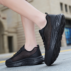 Chaussures de sport pour hommes, grande taille, légères, respirantes, avec empeigne en mesh, semelle intérieure en PU, design à lacets, pour la marche estivale - Product Image 3