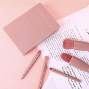 Juego de 5 <span class=keywords><strong>Brochas</strong></span> de <span class=keywords><strong>Maquillaje</strong></span> Profesionales Planas y Portátiles para Viaje, con Logotipo Personalizado, 5 <span class=keywords><strong>Brochas</strong></span> de <span class=keywords><strong>Maquillaje</strong></span> Mini para Viaje, con Espejo en Caja - Product Image 2