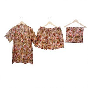 Ensembles de pyjama courts en tricot élégants et confortables pour l'été, pour femmes et adolescentes, en coton respirant, tendance, coupe décontractée, personnalisables - Product Image 1