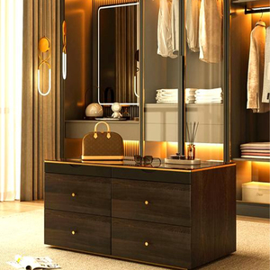 <span class=keywords><strong>Vitrine</strong></span> de magasin de tabac moderne et durable en <span class=keywords><strong>verre</strong></span> <span class=keywords><strong>LED</strong></span> avec cadre en aluminium, personnalisable en toute taille pour la vente au détail - Product Image 2