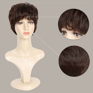 Perruques américaines de luxe synthétiques en fibre Futura à effet naturel de couleur brune FH - Product Image 3