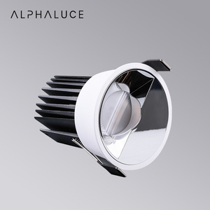 Rondelle murale de haute qualité à gradation encastrée 10W Cob Led Down Light Led Downlight Downlight réglable
