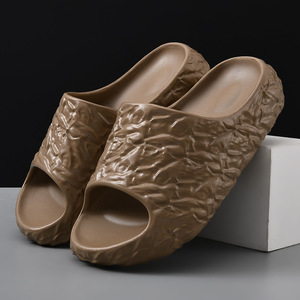 Pantoufles d'été pour femmes, semelles épaisses en EVA, antidérapantes, respirantes, à bout ouvert, anti-odeur, chaussures de salle de bain pour couples - Product Image 3