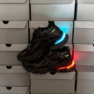 Chaussures de course pour hommes de haute qualité, design tendance, chaussures à <span class=keywords><strong>plateforme</strong></span> LED pour l'extérieur, dernières nouveautés, baskets lumineuses de créateurs très vendues - Product Image 1