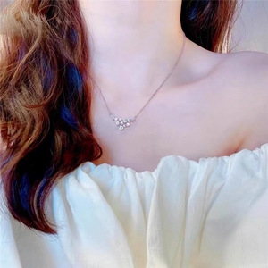Collana con Ciondolo Geometrico a Catena O per Donne, Gioielli Minimalisti alla Moda per Uso Quotidiano, Regalo - Product Image 5