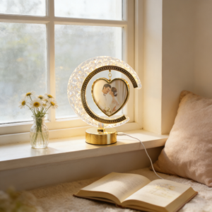 Lampe de table LED en forme de croissant de lune avec texture cristalline 3D, cadre photo en forme de cœur <span class=keywords><strong>suspendu</strong></span>, image personnalisée pour la décoration de la maison - Product Image 4