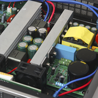 Nouvelle version 2026 Amplificateur de puissance numérique de classe D 4 canaux 350W Amplificateur 1U montable en rack Amplificateur SMPS Amplificateur stéréo