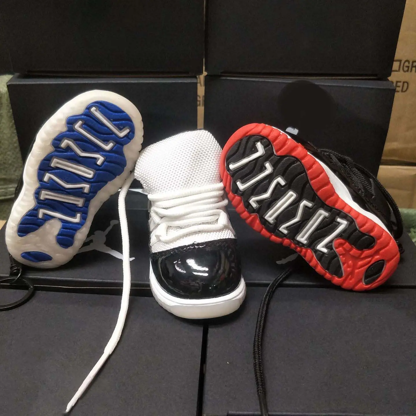 Mode benutzer definierte Logo tragbare Handy-Ladegerät Mini Schuhe Power Bank für Werbe geschenk