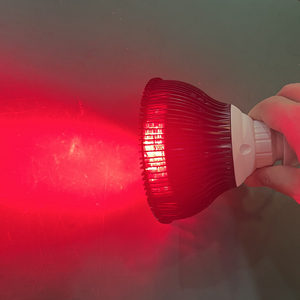 E26/27 Lâmpada <span class=keywords><strong>LED</strong></span> para aquário 18/54W Vermelho 660nm Luz de terapia <span class=keywords><strong>LED</strong></span> cresce a luz - Product Image 6