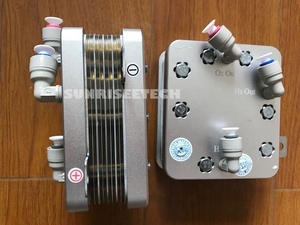 Célula generadora de hidrógeno de electrólisis de agua pura de celda PEM de 800ml - Product Image 3