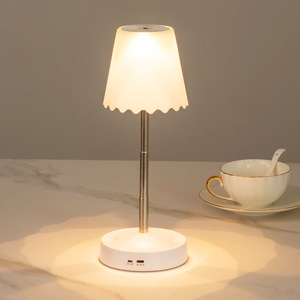 Lampe de chevet à intensité variable, rechargeable, réglable en hauteur, sans fil, avec 7 couleurs RVB, lampe de table LED à détection gestuelle - Product Image 4