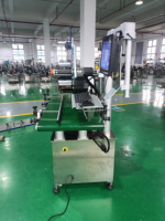Machine d'étiquetage automatique en temps réel pour boîtes de produits frais, barquettes de repas, codes-barres, codes QR, étiquettes de prix et de date