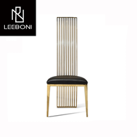 Chaise de salle à manger nordique en acier inoxydable dorée personnalisée en usine chaise de banquet au design de luxe à dossier haut