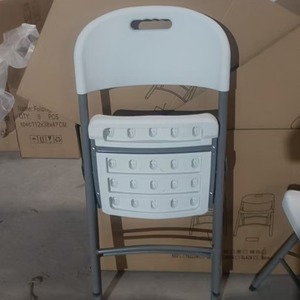 JJY-Chaise Pliante en Plastique Blanc Robuste et Résistante avec Cadre Métallique, Rangement Facile pour Intérieur et Extérieur, Idéale pour Maison, Hôtel et Ameublement - Product Image 5