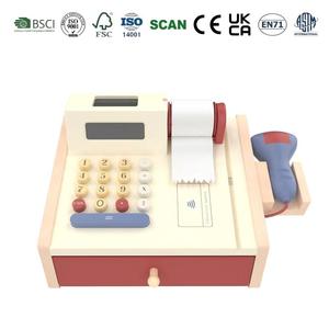 <span class=keywords><strong>Caisse</strong></span> <span class=keywords><strong>enregistreuse</strong></span> interactive <span class=keywords><strong>en</strong></span> <span class=keywords><strong>bois</strong></span> avec calculatrice, scanner, argent de jeu non toxique et sécurisé pour enfants – Jeu d'imitation de magasin - Product Image 1