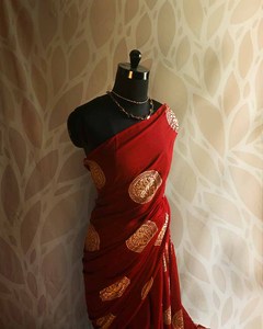 Tốt Nhất Bán Tay Khối In Ấn Màu Đỏ Đỏ Mul Cotton <span class=keywords><strong>Saree</strong></span> Với Vàng In Cho Sử Dụng Bình Thường Có Sẵn Tại Xuất Khẩu - Product Image 3