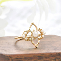 Bague pour femme en or massif 14 carats, cadeau de mariage tendance, perle naturelle, trèfle à quatre feuilles, design élégant
