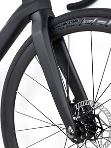 Bicicleta de Carretera Cyclone-3rd de Carbono Completo para Carreras, 24 Velocidades, Ruedas de Aluminio 700c, Frenos de Disco Hidráulicos |   Cyclone-3rd (rs24) Directo de Fábrica - Product Image 4