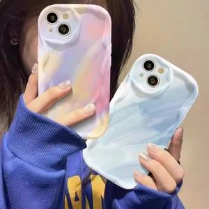 Coque antichoc pour iPhone 17 Pro Max, motif dégradé aquarelle crème, découpes précises, protection intégrale - Product Image 3