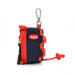 Distributeur de sacs à déjections canines écologique, étanche et durable pour les voyages et la randonnée en extérieur - Product Image 6