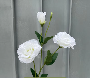 Venta al por mayor pequeño arreglo floral fresco blanco simulación flor bordada decorativa boda centro de mesa Decoración de mesa - Product Image 1