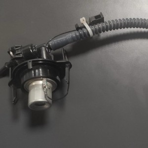 Régulateur de pression de carburant 4H0201559C YTQL-5009 pour Audi A8 S8 - Product Image 4