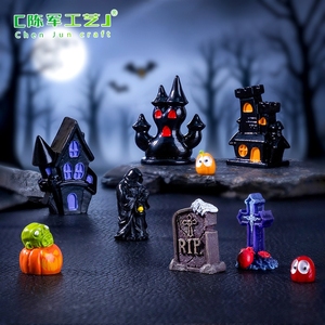 Nuevos productos transfronterizos de Weij: Muñeco de cuervo con forma de castillo de Halloween, accesorios decorativos colgantes para bricolaje, pequeño adorno de paisaje - Product Image 4