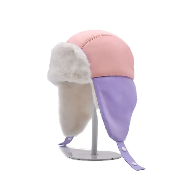 قبعات شتوية للنساء, قبعات شتوية قابلة للرياح على الطراز الروسي مع غطاء للأذنين