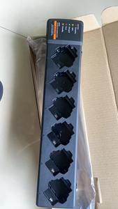 Chargeur rapide 6 voies Chargeur de batterie multi-voies universel pour talkie-walkie HT750 HT1250 GP328 GP340 GP380 - Product Image 2