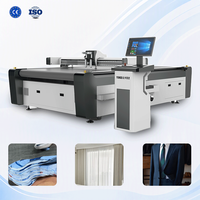 Machine de découpe CNC pour tissus de rideaux, stores, PVC, occultants, pare-soleil et textiles de maison, avec couteau oscillant