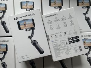 <span class=keywords><strong>Estabilizador</strong></span> de Gimbal de Mano Original <span class=keywords><strong>Osmo</strong></span> <span class=keywords><strong>Mobile</strong></span> 8/8 Vlog Combo, Agarre Cómodo para Tomas en Ángulo Bajo, Estabilización de Gimbal de 3 Ejes - Product Image 2