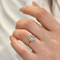 Bague élégante et classique de style européen, sertie de diamants de laboratoire ovales taille rose, inspirée de Taylor, Hailey et Dua Lipa, en or jaune et blanc 14 carats
