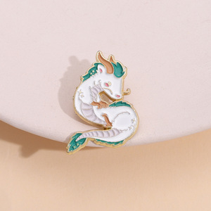 Stock personnalisé cadeaux promotionnels chauds placage couleur personnalisé mignon conception dessin animé métal émail broche pour la corée du sud Studio <span class=keywords><strong>Ghibli</strong></span> - Product Image 3