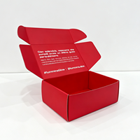 Emballage en papier ondulé rouge tendance pour produits de soin de la peau, boîtes d'expédition personnalisées imprimées