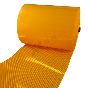 Revestimiento de HDPE con Cierre en V de 1.5 mm de Espesor, Material Virgen con Rendimiento de Sellado Superior para Estanques de Peces y Granjas de Camarones en Acuicultura - Product Image 1