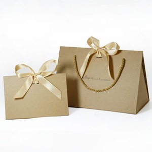 Wholesale Low 100 MOQ Custom Luxury Triangle <b>Wedding</b> Candy Candle Aromatherapy <b>Gift</b> Paper Packaging <b>Box</b> with Ribbon Handle - Product Image 3