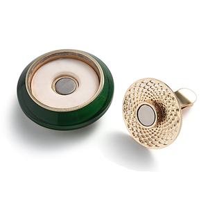 Nuevo Difusor de Aromas Creativo para Auto, Clip Metálico Redondo Pequeño para Ventilación, Perfume para Auto - Product Image 4