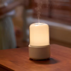 Mini difusor portátil de aceite esencial a la luz de las velas, Humidificador silencioso para cabecera de dormitorio, atomizador de esterilización purificador de aire - Product Image 2