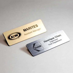 Tùy Chỉnh Khắc Tên Cao Cấp Tag Nhân Viên Và Kim Loại Tên Nhân Viên Phù Hiệu Với Nam Châm Backers - Product Image 4