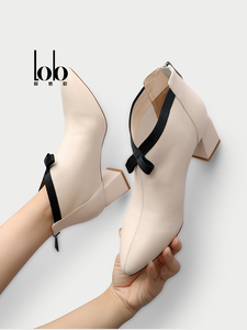 Mù<span class=keywords><strong>a</strong></span> Thu Mù<span class=keywords><strong>a</strong></span> Hè Mù<span class=keywords><strong>a</strong></span> Xuân Mù<span class=keywords><strong>a</strong></span> Thoải Mái Củ<span class=keywords><strong>a</strong></span> Phụ Nữ Đóng Toe Gót Dép Giày Chất Lượng Cao Mới Nhất Thiết Kế Mules Slide Cho - Product Image 5