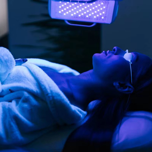 Máquina Profissional de Terapia com Luz LED para Rejuvenescimento da Pele em Clínicas 535nm Verde Grau Médico PDT Salões de Beleza KN-7000A - Product Image 1