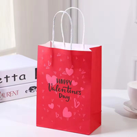 Op maat bedrukte Valentijnsdag hartvormige papieren cadeautas met handvat voor feestelijke cadeauverpakkingen