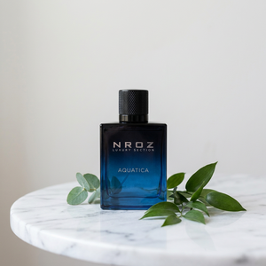 Eau de Parfum de 100 ml en Caja de Regalo Premium con Diseño de Botella Elegante para Suministro Minorista, Esculturas y Detalles Decorativos - Product Image 3