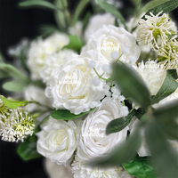 Boule de fleurs artificielles Sunwedding en soie de haute qualité, mélange d'orchidées blanches et de feuilles d'olivier, fleurs au toucher réel pour la décoration de mariages et d'événements